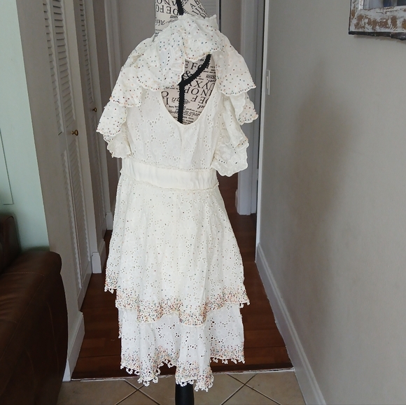 FARM RIO Eyelet patch beaded mini dress off-white - Picture 6 of 16